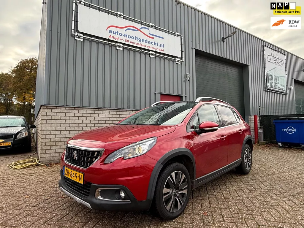 Peugeot 2008 1.2 PureTech Allure