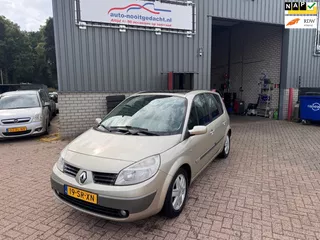 Renault Sc&eacute;nic 2.0-16V Privil&egrave;ge Luxe
