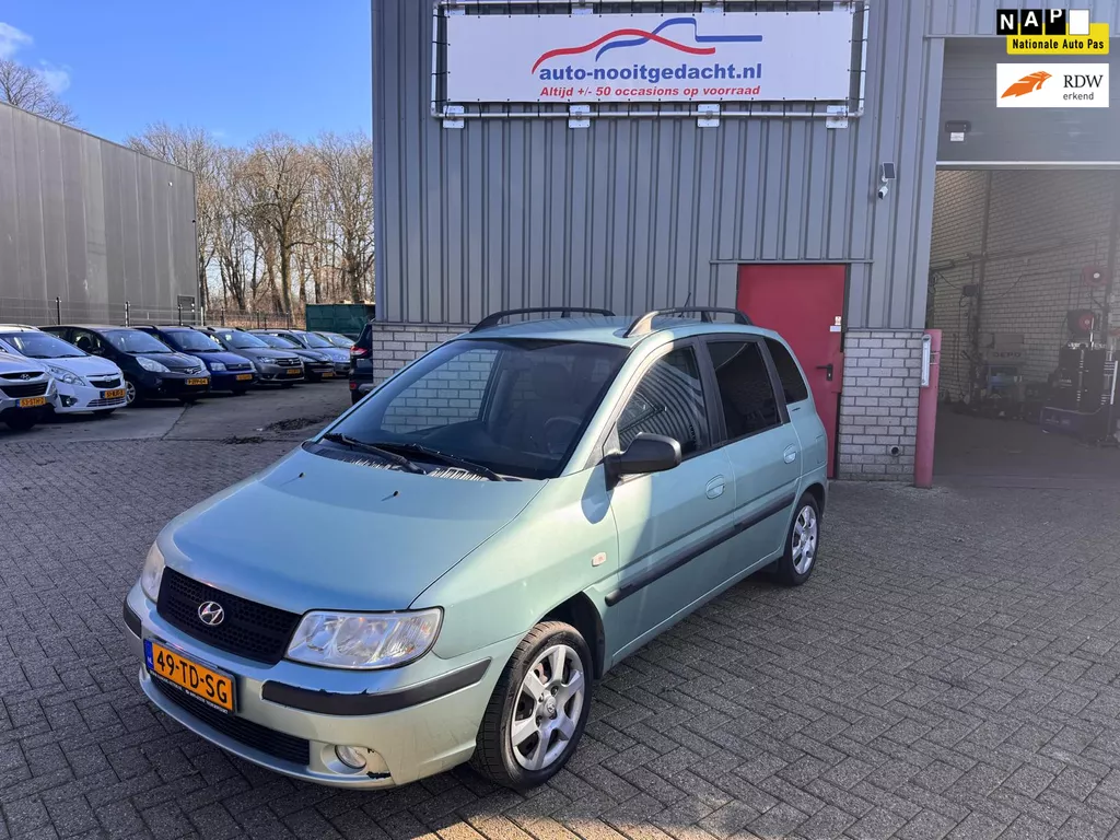 Hyundai Matrix 1.6i Active Cool