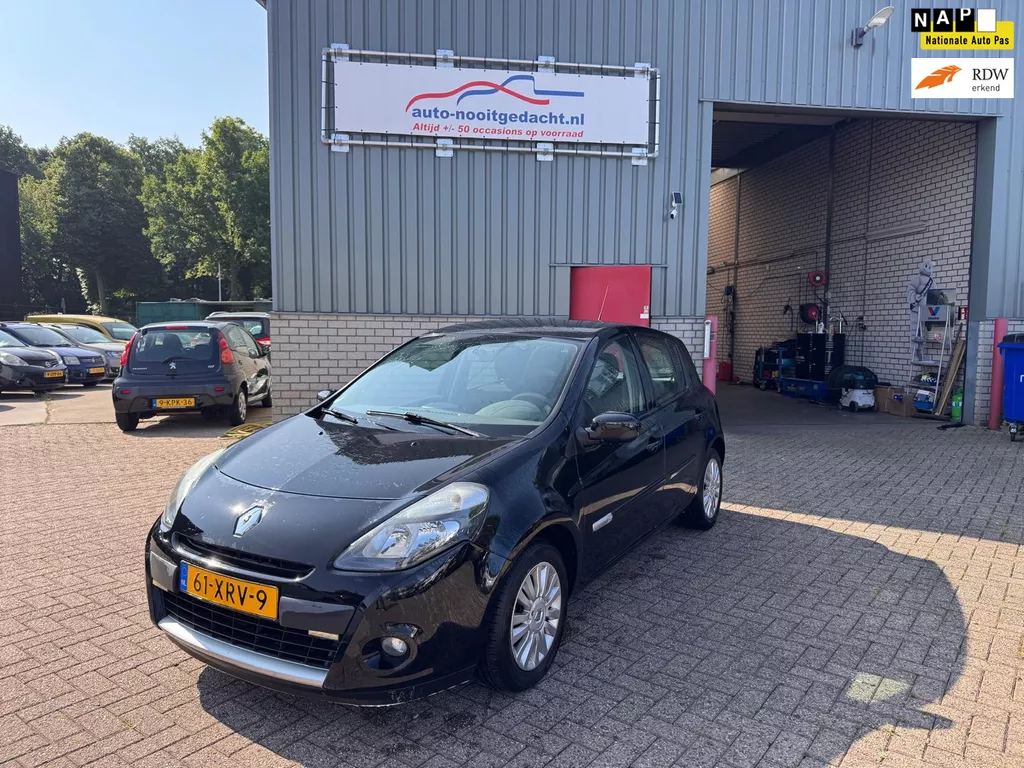 Renault Clio 1.2 TCe Collection NIEUWE DISTRIBUTIERIEM